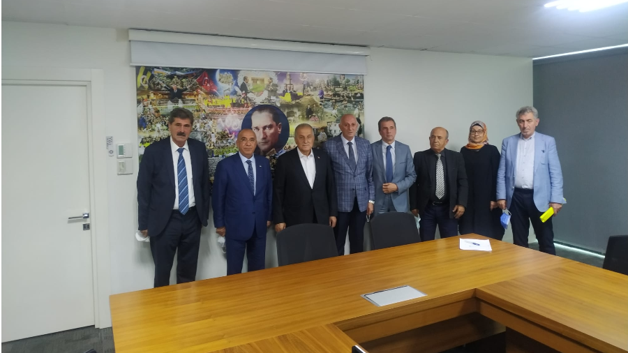 KÜTAHYA ŞEKER FABRİKASINDA 9. DÖNEM TOPLU İŞ SÖZLEŞMESİNDE İMZALAR ATILDI