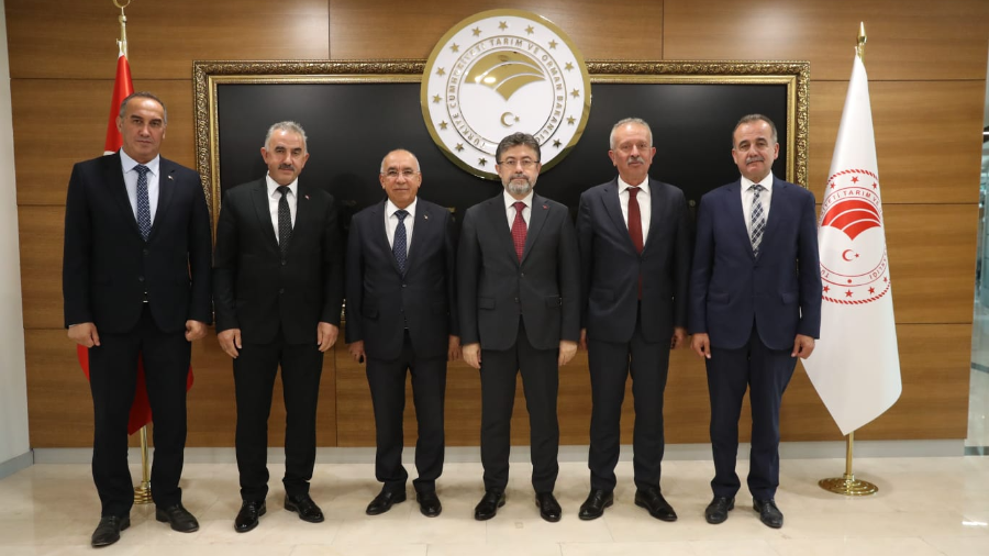 Türkiye Gıda ve Şeker Sanayi İşçileri(Şeker-İş) Sendikası Genel Başkanı İsa Gök’ten T.C. Tarım ve Orman Bakanı İbrahim Yumaklı’ya Hayırlı Olsun Ziyareti.