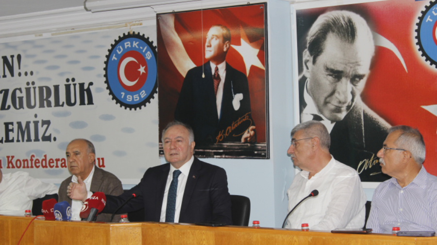 TÜRKİŞ Genel Başkan Yardımcısı Ramazan Ağar, Adana’da konuştu:  ”İşçinin, emeklinin insana yakışır koşullarda hayatı olması için mücadele ediyoruz” 